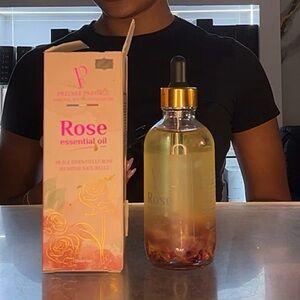Freche Fruta Rose Essential Oil with Gold Dropper